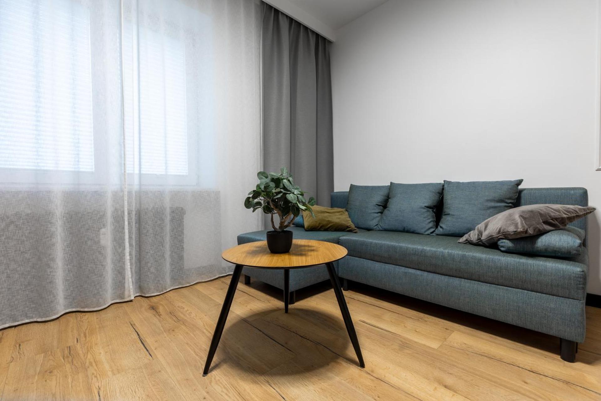 Apartamenty Premium, Faktura Vat, Zrodlowa Centrum Parter Ground Floor Parking Super Lokalizacja Two Bedrooms Kitchen 50 M2 Kielce Luaran gambar
